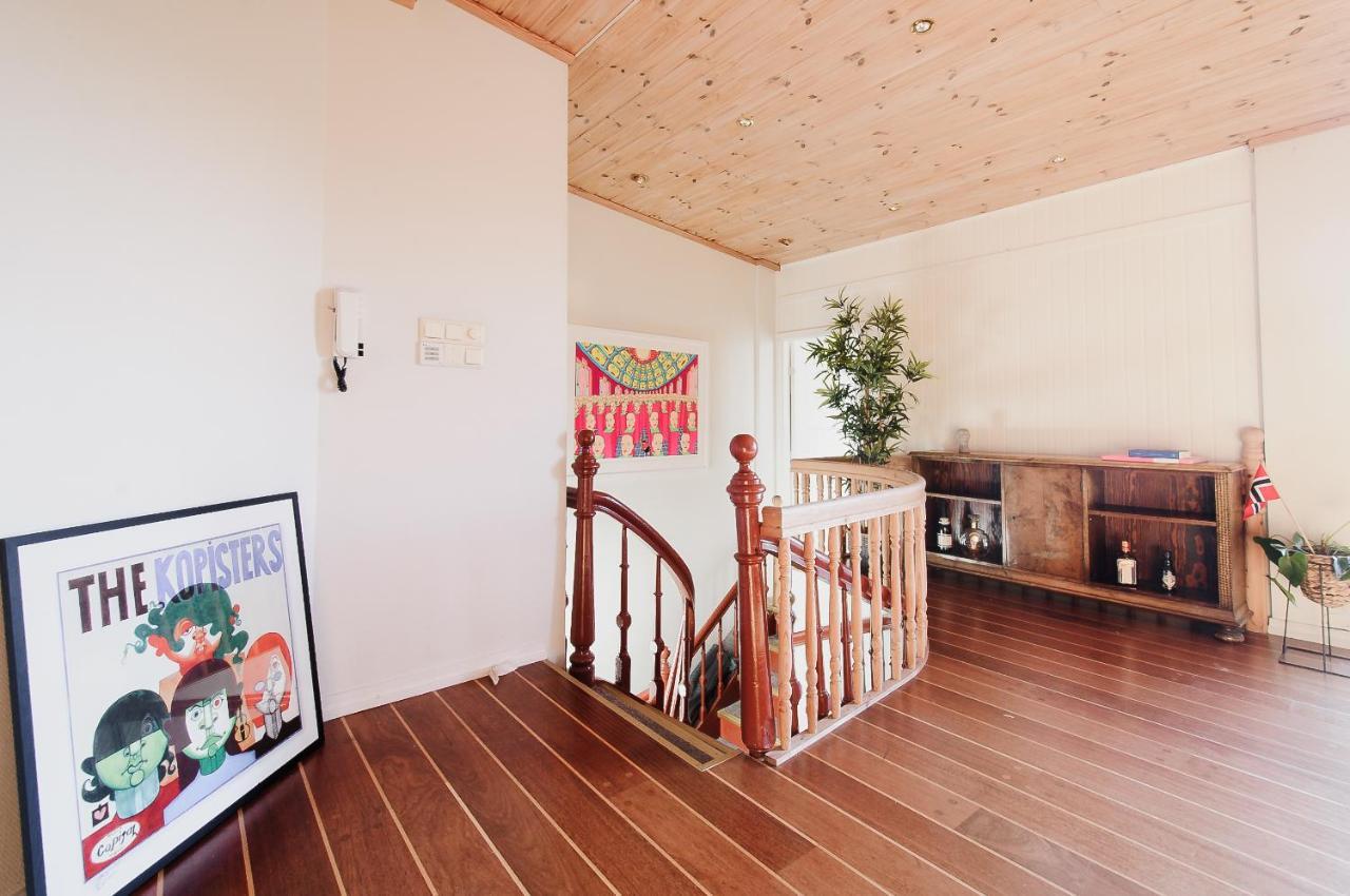 Spacious Penthouse With Grand Terrace Bergen Esterno foto